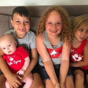 Meet your Posher, Kayla